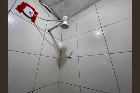 Banheiro de casa à venda com 1 quarto, 30m² em Jardim Raposo Tavares, São Paulo