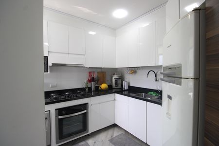 Apartamento à venda com 60m², 3 quartos e 2 vagasCozinha