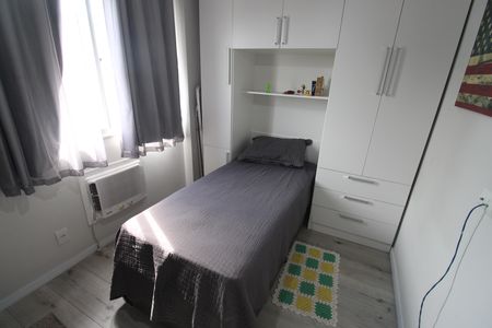 Quarto 2 de apartamento à venda com 3 quartos, 60m² em Anil, Rio de Janeiro