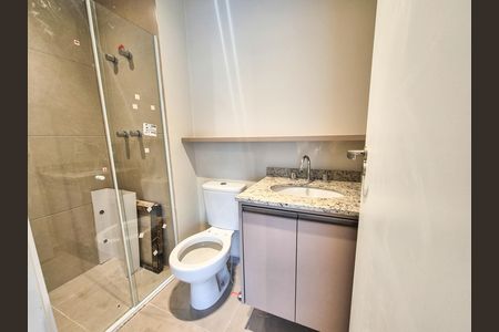 Banheiro de kitnet/studio para alugar com 1 quarto, 25m² em Vila Buarque, São Paulo
