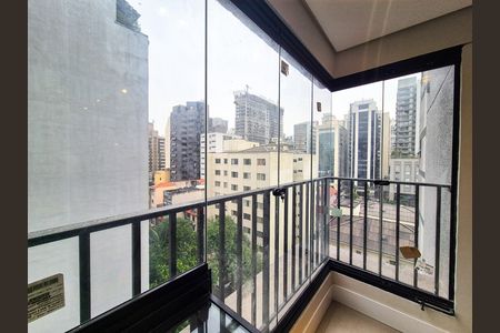 Varanda de kitnet/studio para alugar com 1 quarto, 25m² em Vila Buarque, São Paulo