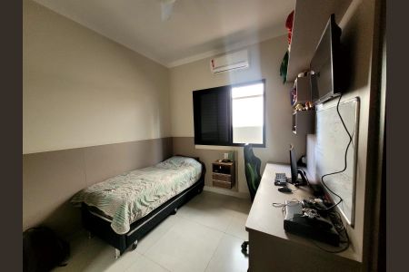 Casa para alugar com 180m², 3 quartos e 4 vagas Casa para alugar com 180m², 3 quartos e 4 vagasQuarto