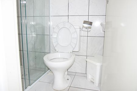Casa para alugar com 60m², 3 quartos e 8 vagas Casa para alugar com 60m², 3 quartos e 8 vagasBanheiro 1