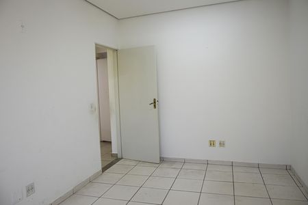 Quarto 1 de casa para alugar com 3 quartos, 60m² em Jardim Sao Judas Tadeu, Embu das Artes