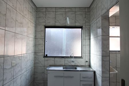 Casa para alugar com 60m², 3 quartos e 8 vagas Casa para alugar com 60m², 3 quartos e 8 vagasCozinha