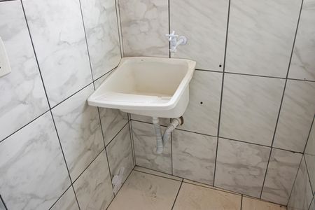 Casa para alugar com 60m², 3 quartos e 8 vagas Casa para alugar com 60m², 3 quartos e 8 vagasLavanderia