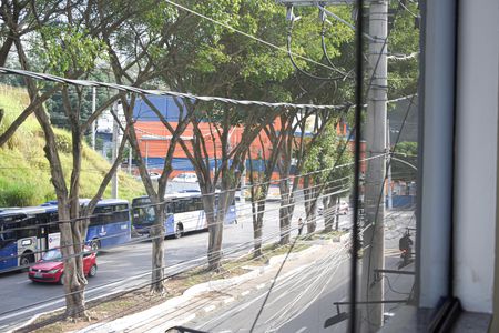 Casa para alugar com 60m², 3 quartos e 8 vagas Casa para alugar com 60m², 3 quartos e 8 vagasVista do Quarto 3