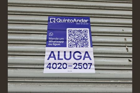 Casa para alugar com 60m², 3 quartos e 8 vagas Casa para alugar com 60m², 3 quartos e 8 vagasFachada
