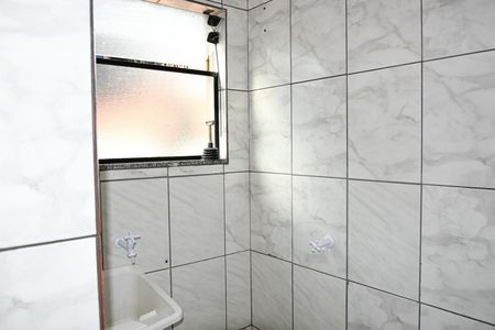 Casa para alugar com 60m², 3 quartos e 8 vagas Casa para alugar com 60m², 3 quartos e 8 vagasLavanderia