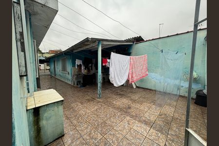 Quintal de casa à venda com 4 quartos, 250m² em Vila Piracicaba, São Paulo