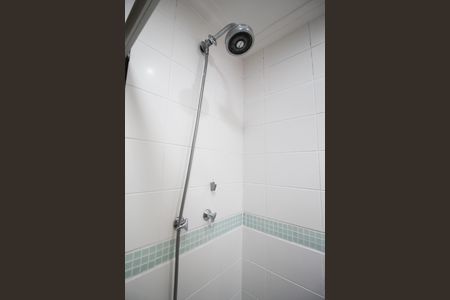 Apartamento à venda com 82m², 2 quartos e 2 vagas Apartamento à venda com 82m², 2 quartos e 2 vagasBanheiro da Suíte