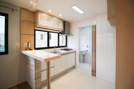 Apartamento à venda com 82m², 2 quartos e 2 vagas Apartamento à venda com 82m², 2 quartos e 2 vagasCozinha