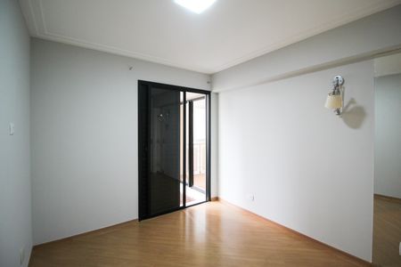 Apartamento à venda com 82m², 2 quartos e 2 vagas Apartamento à venda com 82m², 2 quartos e 2 vagasQuarto