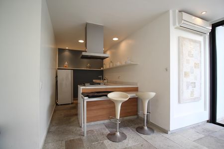 Apartamento à venda com 82m², 2 quartos e 2 vagas Apartamento à venda com 82m², 2 quartos e 2 vagasÁrea comum - Salão de festas