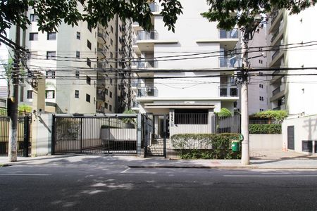 Apartamento à venda com 82m², 2 quartos e 2 vagas Apartamento à venda com 82m², 2 quartos e 2 vagasFachada