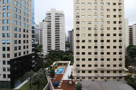 Apartamento à venda com 82m², 2 quartos e 2 vagas Apartamento à venda com 82m², 2 quartos e 2 vagasVista