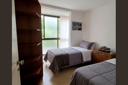Quarto de apartamento para alugar com 2 quartos, 79m² em Barra da Tijuca, Rio de Janeiro