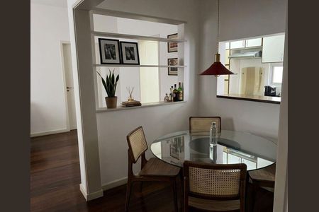 Sala de apartamento para alugar com 2 quartos, 79m² em Barra da Tijuca, Rio de Janeiro