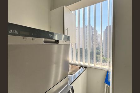 Apartamento para alugar com 70m², 2 quartos e 1 vaga Apartamento para alugar com 70m², 2 quartos e 1 vagaÁrea de Serviço