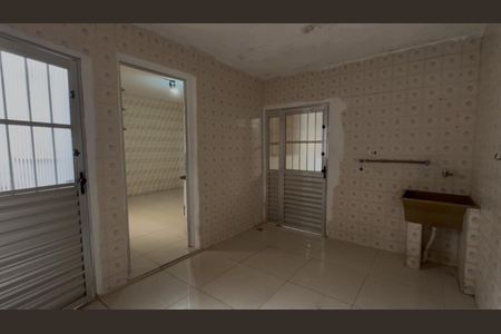 Casa para alugar com 115m², 3 quartos e 1 vagaÁrea de Serviço