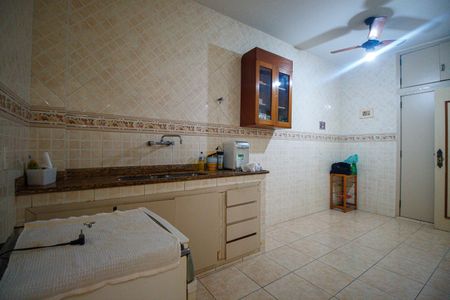 Apartamento à venda com 132m², 3 quartos e 1 vagaCozinha