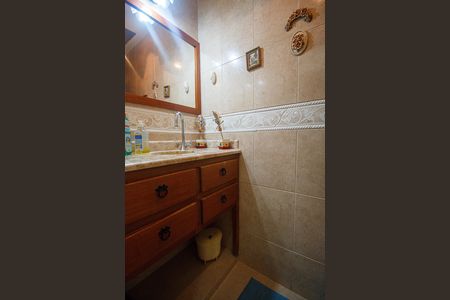 Apartamento à venda com 132m², 3 quartos e 1 vagaLavabo