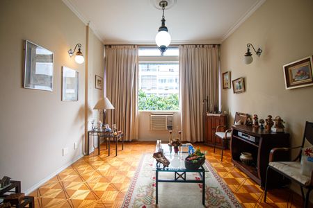 Apartamento à venda com 132m², 3 quartos e 1 vagaSala