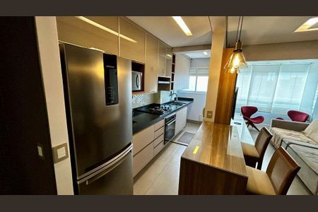 Apartamento à venda com 56m², 2 quartos e 1 vaga