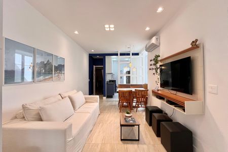 Sala de apartamento para alugar com 3 quartos, 92m² em Copacabana, Rio de Janeiro