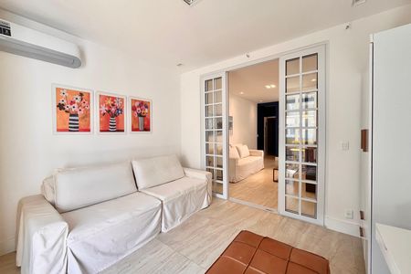 Apartamento para alugar com 92m², 3 quartos e sem vaga Apartamento para alugar com 92m², 3 quartos e sem vagaSala