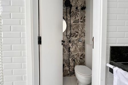 Apartamento para alugar com 92m², 3 quartos e sem vaga Apartamento para alugar com 92m², 3 quartos e sem vagaBanheiro de serviço