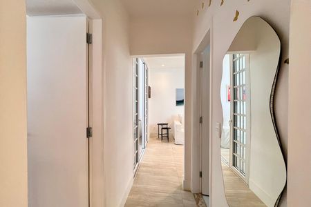 Apartamento para alugar com 92m², 3 quartos e sem vaga Apartamento para alugar com 92m², 3 quartos e sem vagaCorredor