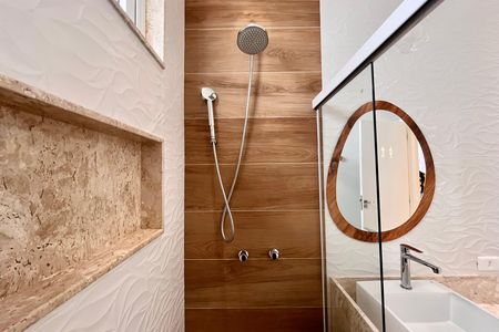 Apartamento para alugar com 92m², 3 quartos e sem vaga Apartamento para alugar com 92m², 3 quartos e sem vagaBanheiro