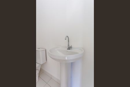Apartamento à venda com 34m², 2 quartos e sem vaga Apartamento à venda com 34m², 2 quartos e sem vagaBanheiro