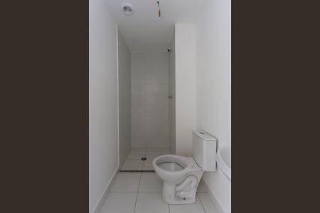 Apartamento à venda com 34m², 2 quartos e sem vaga Apartamento à venda com 34m², 2 quartos e sem vagaBanheiro