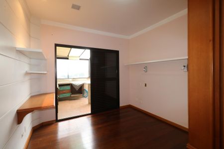 Apartamento à venda com 140m², 3 quartos e 1 vaga Apartamento à venda com 140m², 3 quartos e 1 vagaQuarto 2