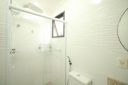 Apartamento à venda com 140m², 3 quartos e 1 vaga Apartamento à venda com 140m², 3 quartos e 1 vagaBanheiro da Suíte