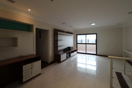 Apartamento à venda com 140m², 3 quartos e 1 vaga Apartamento à venda com 140m², 3 quartos e 1 vagaSala - Piso Superior (Cobertura)