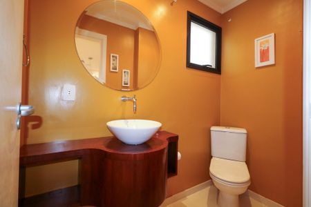 Apartamento à venda com 140m², 3 quartos e 1 vaga Apartamento à venda com 140m², 3 quartos e 1 vagaLavabo