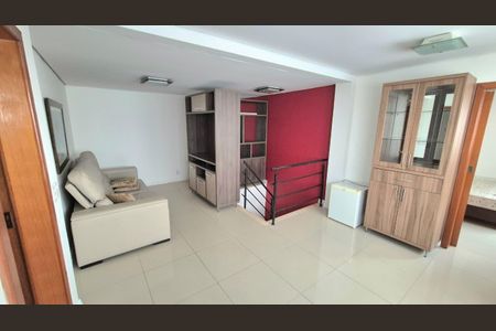 Apartamento à venda com 80m², 2 quartos e sem vagaSala