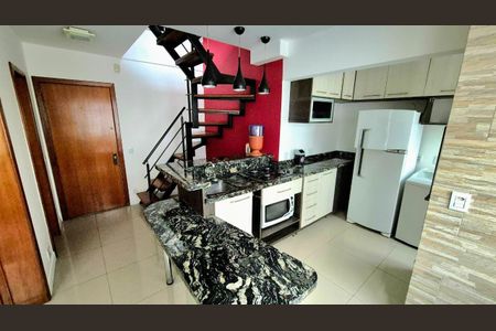 Apartamento à venda com 80m², 2 quartos e sem vagaCozinha