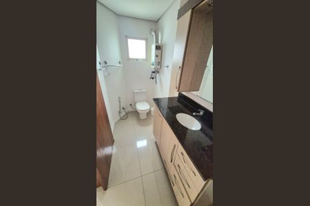 Apartamento à venda com 80m², 2 quartos e sem vagaBanheiro 