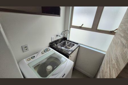 Apartamento à venda com 80m², 2 quartos e sem vagaÁrea de Serviço