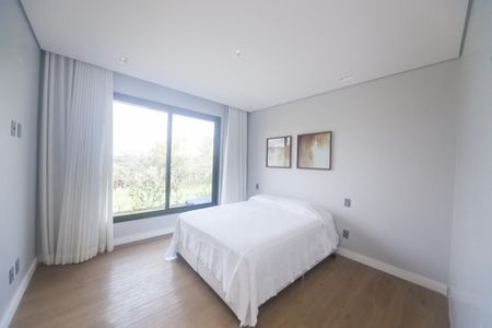 Casa de condomínio à venda com 405m², 4 quartos e 4 vagas Casa de condomínio à venda com 405m², 4 quartos e 4 vagassemi suite 2