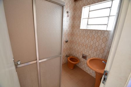 Casa à venda com 93m², 3 quartos e 2 vagasBanheiro Social