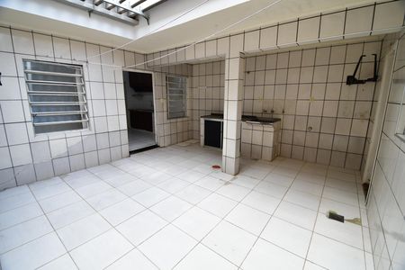 Casa à venda com 93m², 3 quartos e 2 vagasÁrea de Serviço