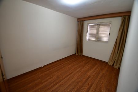 Casa à venda com 93m², 3 quartos e 2 vagasQuarto 2