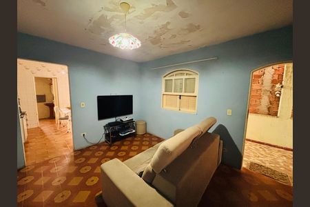 Sala de casa à venda com 4 quartos, 270m² em Parque Boturussu, São Paulo