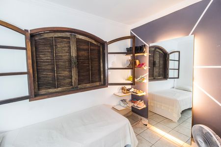 Apartamento à venda com 226m², 1 quarto e 2 vagas Apartamento à venda com 226m², 1 quarto e 2 vagasQuarto 3