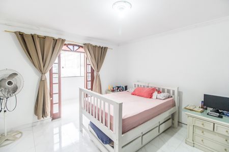 Apartamento à venda com 226m², 1 quarto e 2 vagas Apartamento à venda com 226m², 1 quarto e 2 vagasQuarto 1
